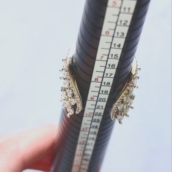 NEW Silver Angel Wings Style Adjustable Ring - Picture 5 of 5